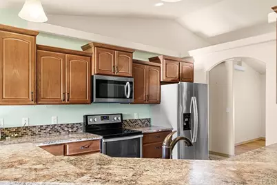 24 Arrowsmith Dr., Pueblo, CO 81008 - Photo 9