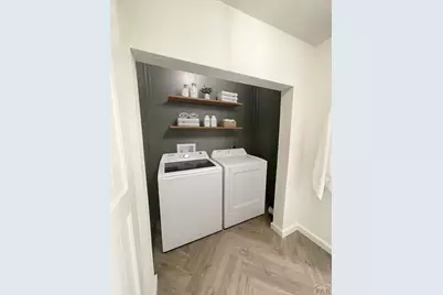 402 Barnes Ave, La Junta, CO 81050 - Photo 21