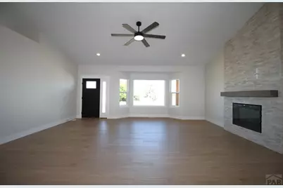 1340 W Oro Grande Dr, Pueblo West, CO 81007 - Photo 17