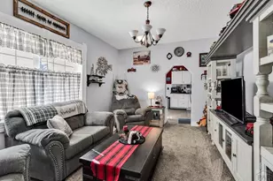 634 E 2nd St, Florence, CO 81226 - Photo 9