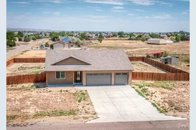 288 S Wiggins Dr, Pueblo West, CO 81007 - Photo 3