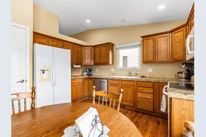 4811 Seasons View, Pueblo, CO 81008 - Photo 5