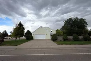 212 Bridle Trail, Pueblo, CO 81005 - Photo 7