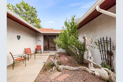 5284 Monte Vista Dr, Colorado City, CO 81019 - Photo 3