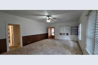 608 S 4th St, Lamar, CO 81052 - Photo 9