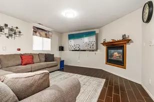 576 S Falcon Dr, Pueblo West, CO 81007 - Photo 21