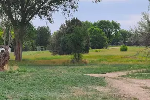 456 S Hahns Peak Ave, Pueblo West, CO 81007 - Photo 1