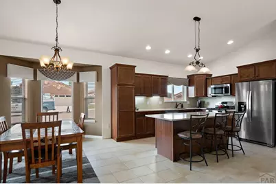 934 Aspencrest Dr, Pueblo, CO 81005 - Photo 9