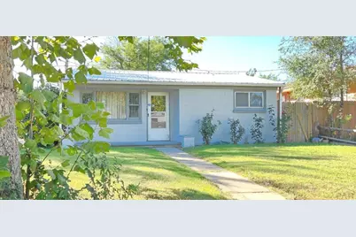 307 W Cedar St, Lamar, CO 81052 - Photo 1