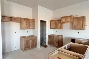 927 E Moonbeam Dr, Pueblo West, CO 81007 - Photo 3