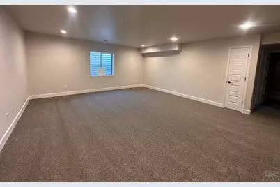 927 E Moonbeam Dr, Pueblo West, CO 81007 - Photo 5