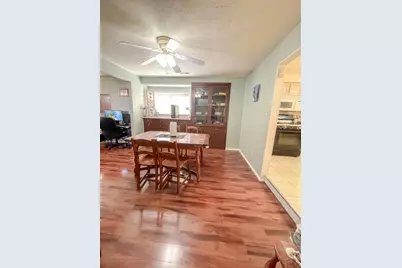 1322 Lincoln Ave, La Junta, CO 81050 - Photo 5