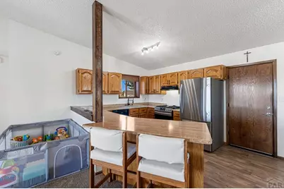 678 S Louviers Dr, Pueblo West, CO 81007 - Photo 9