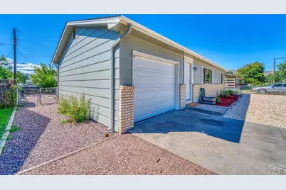 1860 Central Avenue, Canon City, CO 81212 - Photo 3