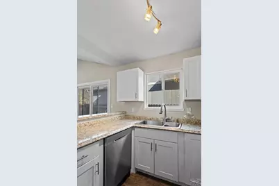 4511 Sunnyhill Dr, Colorado Springs, CO 80916 - Photo 11