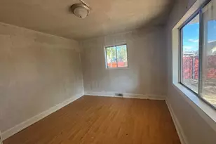 1027 E Abriendo Ave, Pueblo, CO 81004 - Photo 7