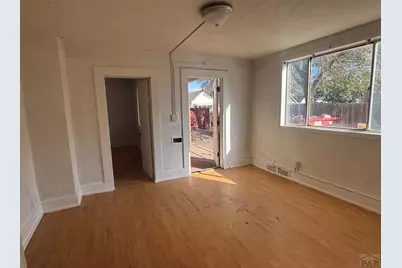 1027 E Abriendo Ave, Pueblo, CO 81004 - Photo 3