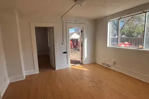 1027 E Abriendo Ave, Pueblo, CO 81004 - Photo 3