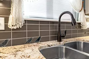 803 Thorncrest Dr, Pueblo, CO 81005 - Photo 11