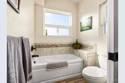 803 Thorncrest Dr, Pueblo, CO 81005 - Photo 33