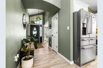 803 Thorncrest Dr, Pueblo, CO 81005 - Photo 7