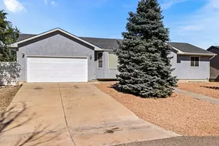 662 S Granby Ln, Pueblo West, CO 81007 - Photo 31