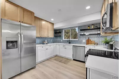 28 Pennwood Lane, Pueblo, CO 81005 - Photo 3