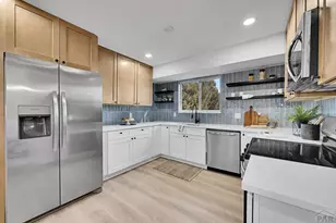 28 Pennwood Ln, Pueblo, CO 81005 - Photo 3