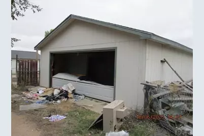 805 N 13th St, Rocky Ford, CO 81067 - Photo 13