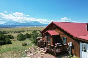 957 Vega, Walsenburg, CO 81089 - Photo 3