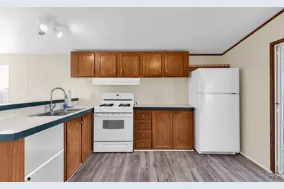 3981 Rock Creek Rd, Pueblo, CO 81005 - Photo 7