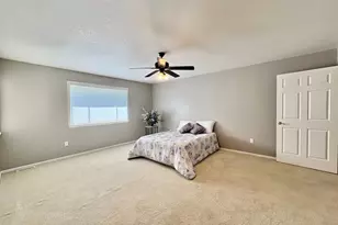 204 Bridle Trail, Pueblo, CO 81005 - Photo 11