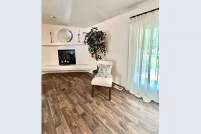204 Bridle Trail, Pueblo, CO 81005 - Photo 11