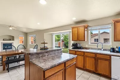 2403 Meadowlark Ln, Pueblo, CO 81008 - Photo 13