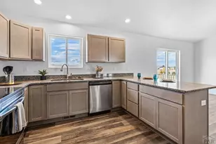 489 S Laporte Dr, Pueblo West, CO 81007 - Photo 9