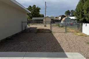 522 Columbia Ave, Swink, CO 81077 - Photo 15