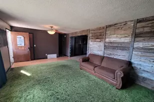 213 S Kansas St, Walsh, CO 81090 - Photo 5