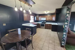 213 S Kansas St, Walsh, CO 81090 - Photo 7