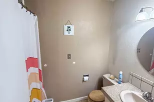 508 Willow Valley Dr, Lamar, CO 81052 - Photo 11