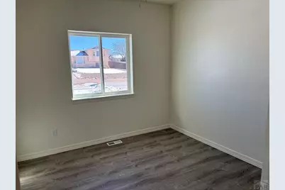 23 S Fairknoll Dr, Pueblo West, CO 81007 - Photo 27