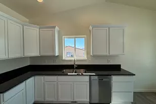 23 S Fairknoll Dr, Pueblo West, CO 81007 - Photo 5