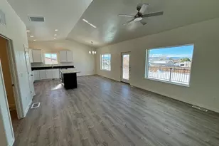 23 S Fairknoll Dr, Pueblo West, CO 81007 - Photo 3