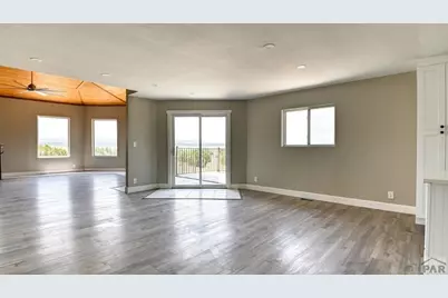 6808 Greenhorn Creek Dr, Pueblo, CO 81004 - Photo 7