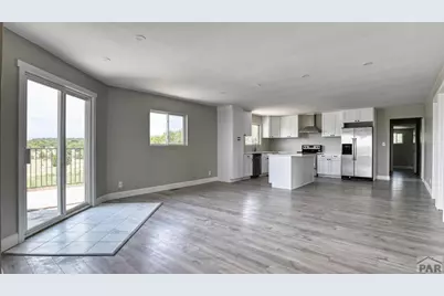 6808 Greenhorn Creek Dr, Pueblo, CO 81004 - Photo 9