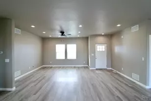 295 W Acorn Dr, Pueblo West, CO 81007 - Photo 7