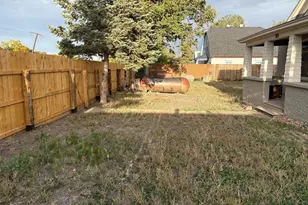 301 E 4th St, Walsenburg, CO 81089 - Photo 3