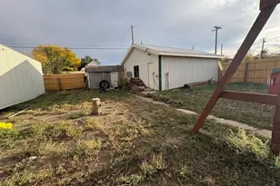 301 E 4th St, Walsenburg, CO 81089 - Photo 9