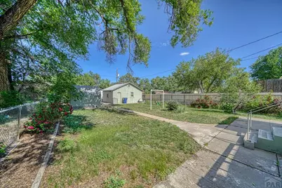 2226 N Greenwood St, Pueblo, CO 81003 - Photo 25