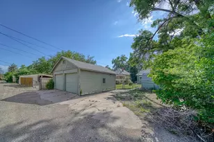 2226 N Greenwood St, Pueblo, CO 81003 - Photo 29