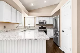 4716 Scarlet Sage Dr, Pueblo, CO 81001 - Photo 9